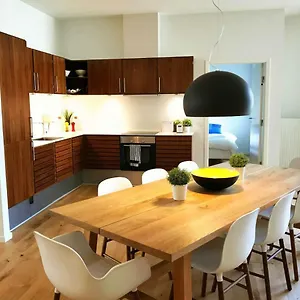 https://luxury-in-the-heart-of-copenhagen.copenhagenhotelselect.com